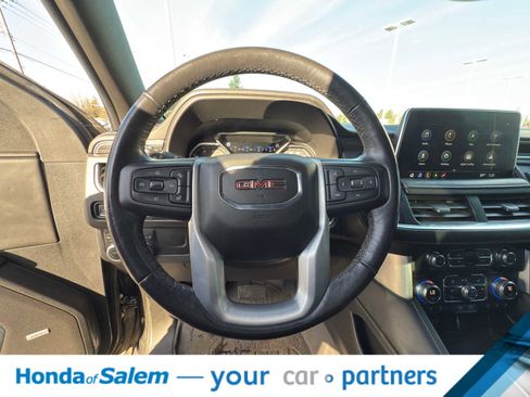 Used 2021 GMC Yukon SLT w/ SLT Premium Package image 22