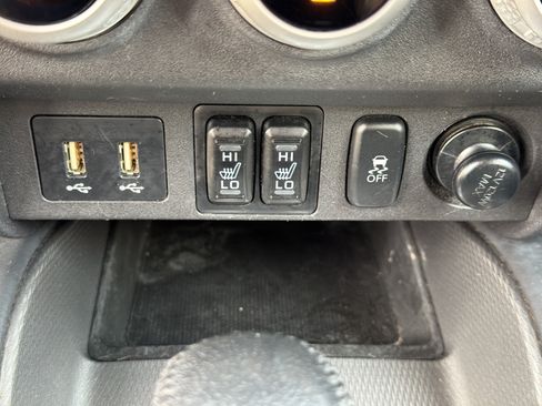 Used 2020 Mitsubishi Outlander Sport SE AWD/4WD image 14