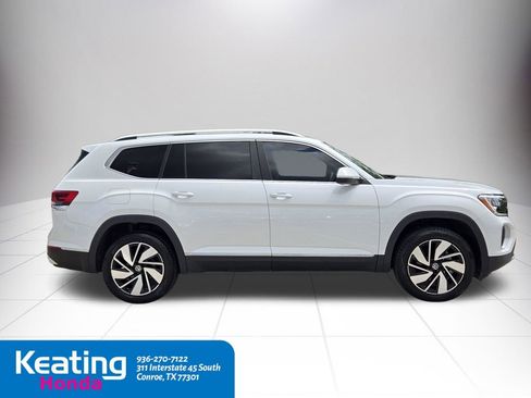 Used 2024 Volkswagen Atlas SEL AWD/4WD image 9