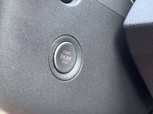 Used 2023 Volkswagen ID.4 Pro S AWD/4WD image 8