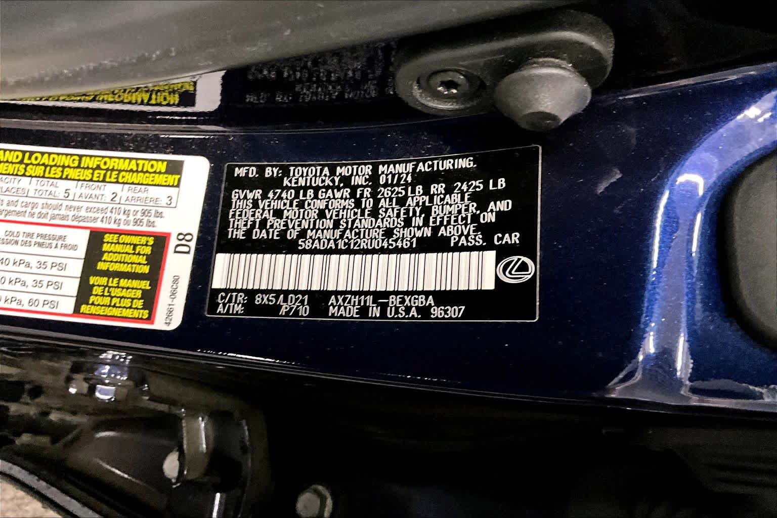 Used 2024 Lexus ES 300h w/ Premium Package FWD image 37