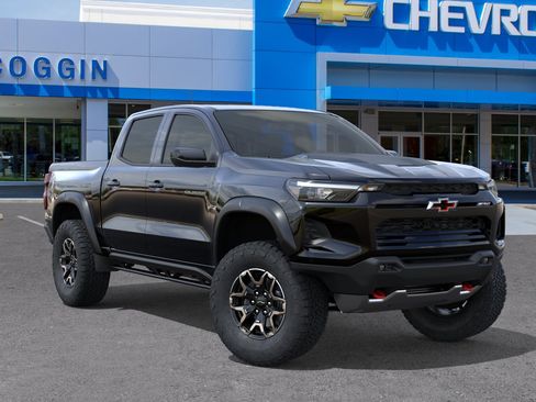 New 2026 Chevrolet Colorado ZR2 w/ Technology Package AWD/4WD image 7