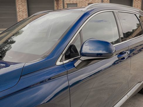 Used 2019 Hyundai Santa Fe SEL FWD image 5