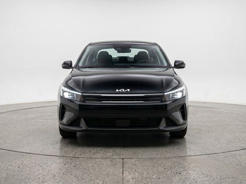 Used 2025 Kia K4 FWD image 2