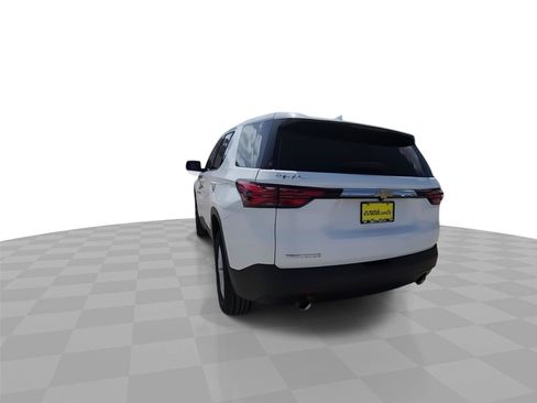Used 2023 Chevrolet Traverse LS w/ Safety Package FWD image 7