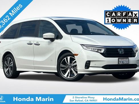 Used 2023 Honda Odyssey Touring image 1