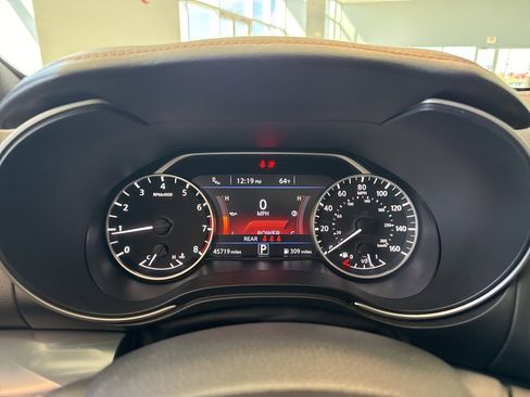 Used 2023 Nissan Maxima SR w/ Sport Mat Group image 23