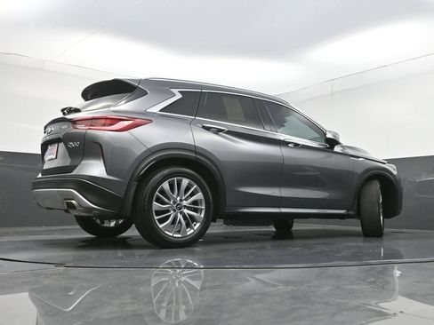 Used 2023 INFINITI QX50 Luxe FWD image 32