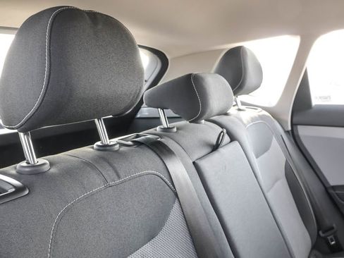 Certified 2024 Volkswagen Taos S image 33