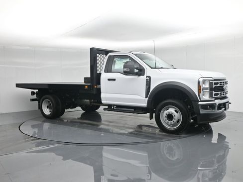 New 2025 Ford F450 XL w/ XL Chrome Package image 20