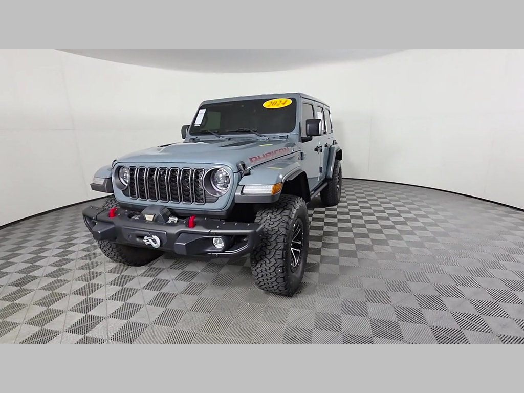 Used 2024 Jeep Wrangler Unlimited Rubicon AWD/4WD image 52