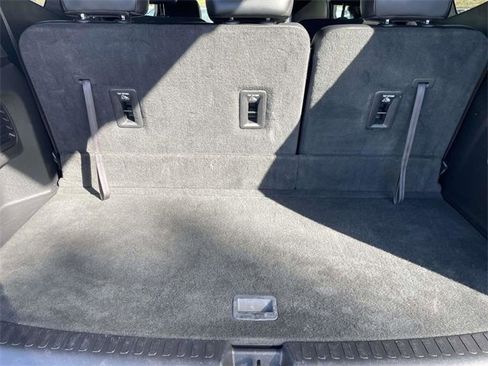 Used 2025 Buick Enclave Preferred image 10