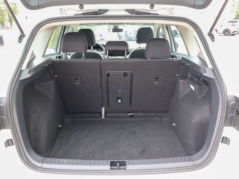 Certified 2026 Volkswagen Taos S FWD image 9