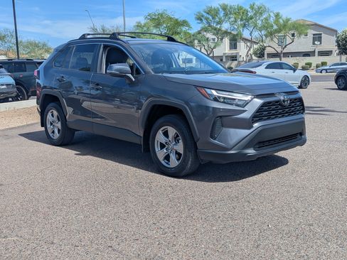 Used 2023 Toyota RAV4 XLE FWD image 34