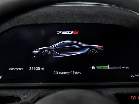 Used 2018 McLaren 720S RWD image 26