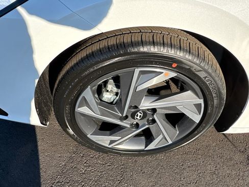 New 2026 Hyundai Elantra Limited w/ Cargo Package FWD image 23