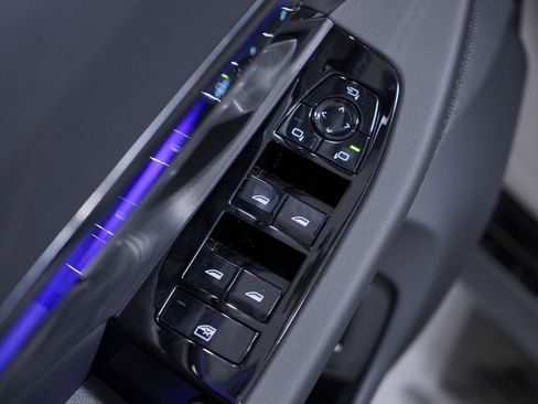 New 2026 BMW 530i w/ M Sport Package image 15