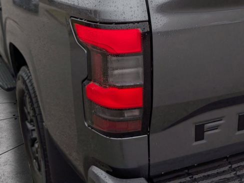 New 2026 Nissan Frontier SV w/ SV Convenience Package image 13