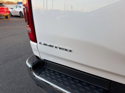 Used 2020 RAM 1500 Limited image 7