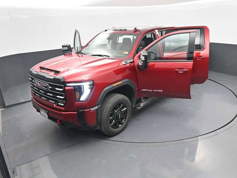 Used 2025 GMC Sierra 2500 AT4 w/ AT4 Premium Plus Package AWD/4WD image 54