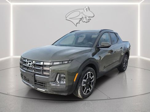 Used 2025 Hyundai Santa Cruz Limited image 1