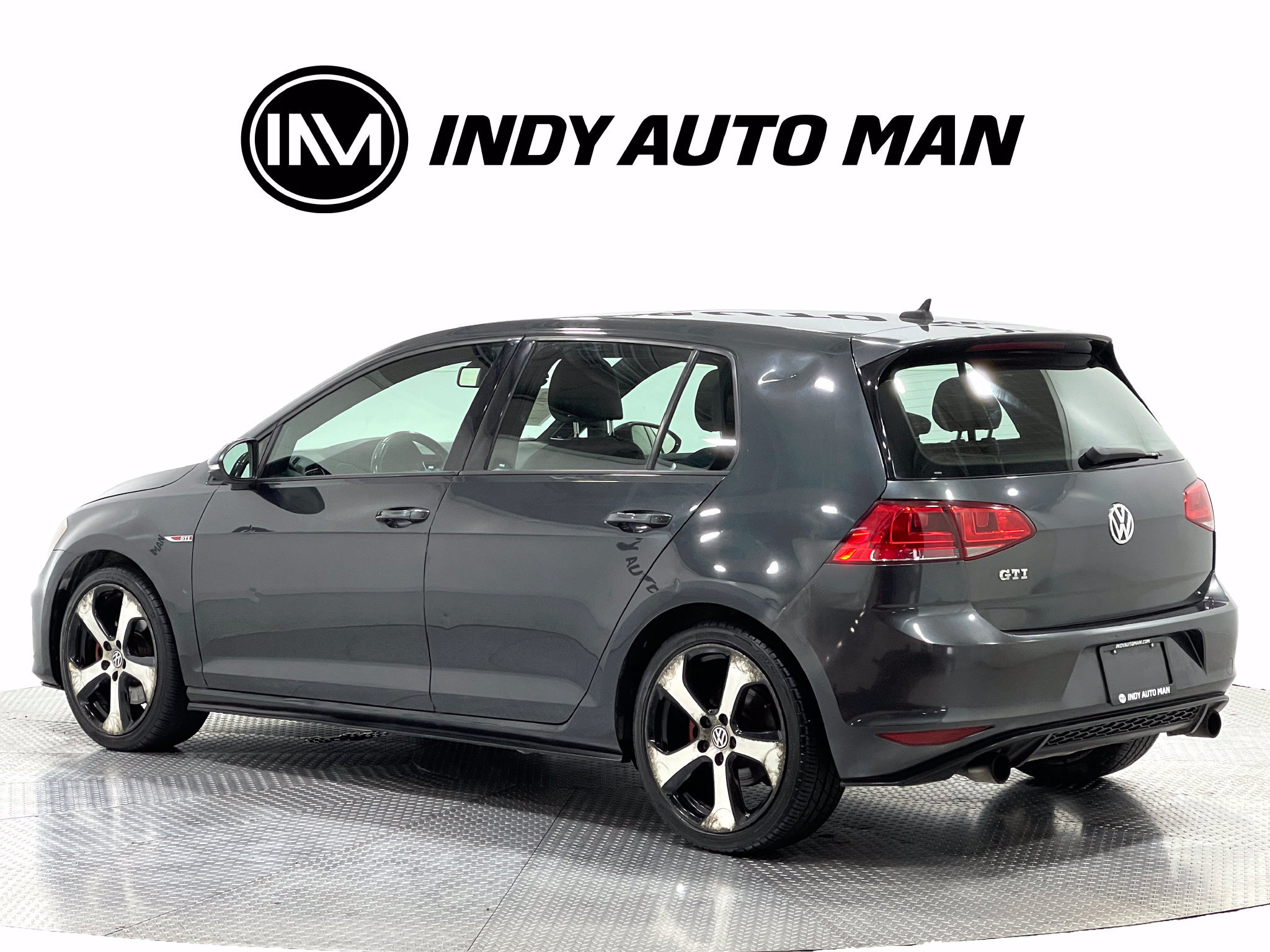 Used 2015 Volkswagen GTI SE w/ Lighting Package (SEL) FWD image 6