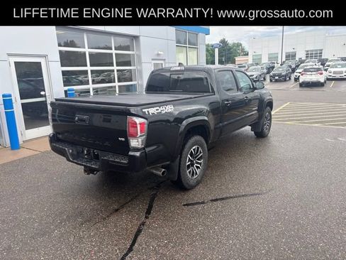 Used 2022 Toyota Tacoma TRD Sport AWD/4WD image 7