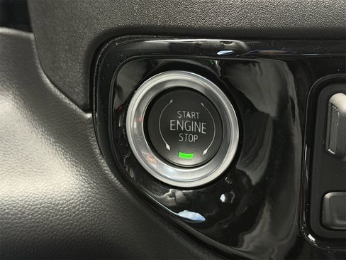 Certified 2024 Chevrolet Silverado 1500 LT Trail Boss w/ Convenience Package II image 22