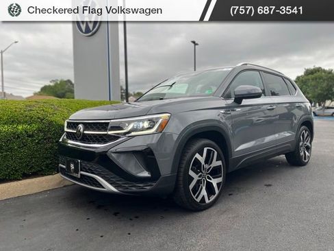 Used 2022 Volkswagen Taos SEL AWD/4WD image 1