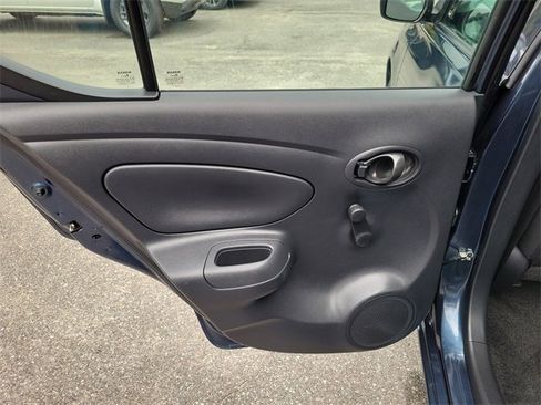 Used 2016 Nissan Versa S Plus image 25