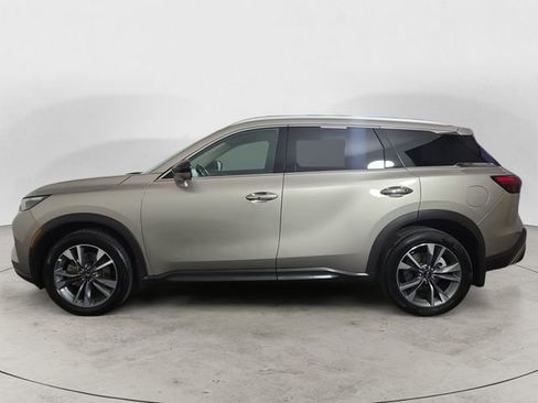 Used 2025 INFINITI QX60 Luxe AWD/4WD image 2