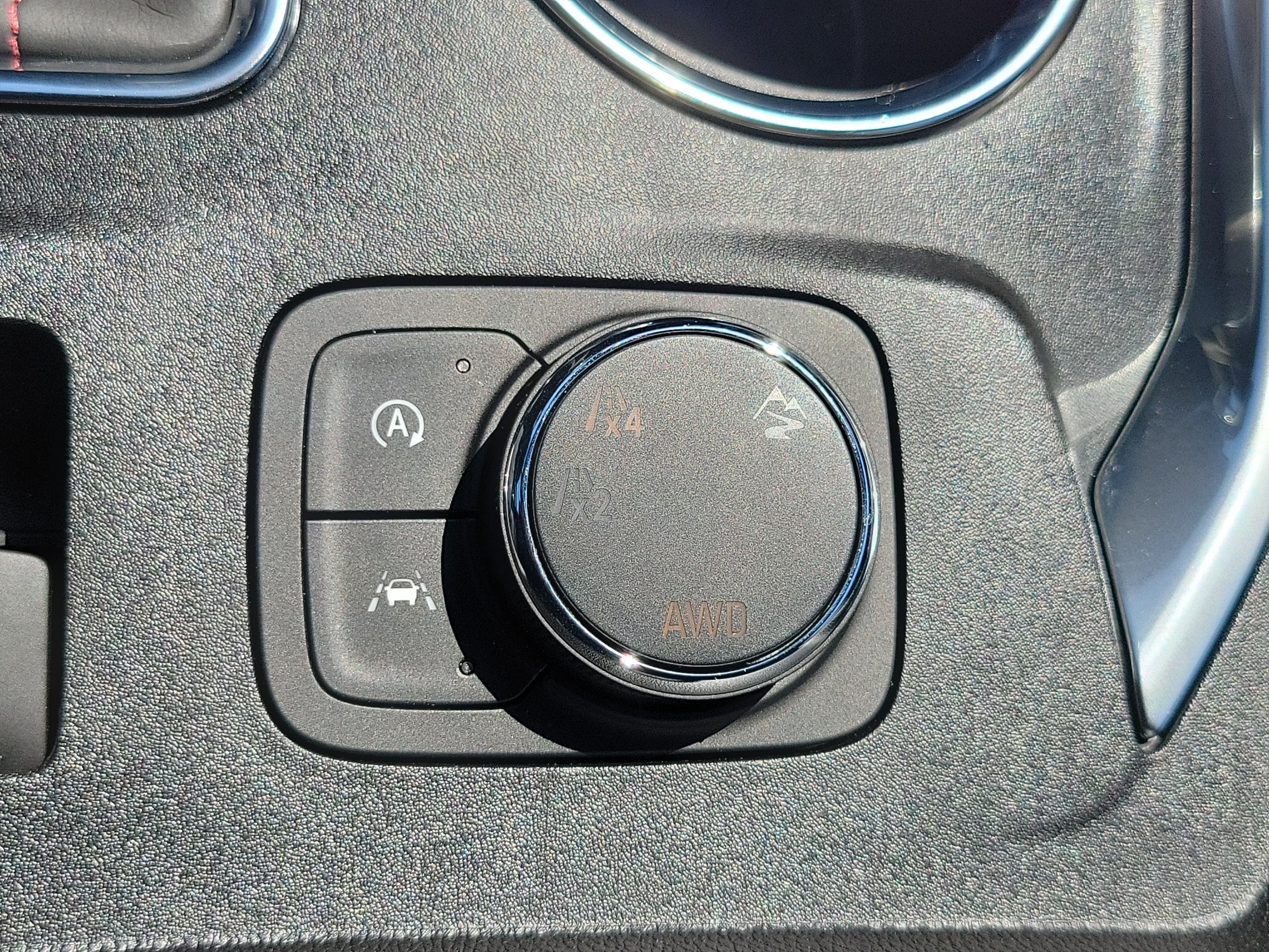 Used 2023 Chevrolet Traverse RS AWD/4WD image 25