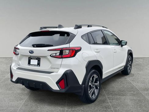 Certified 2025 Subaru Crosstrek 2.0i Premium image 5