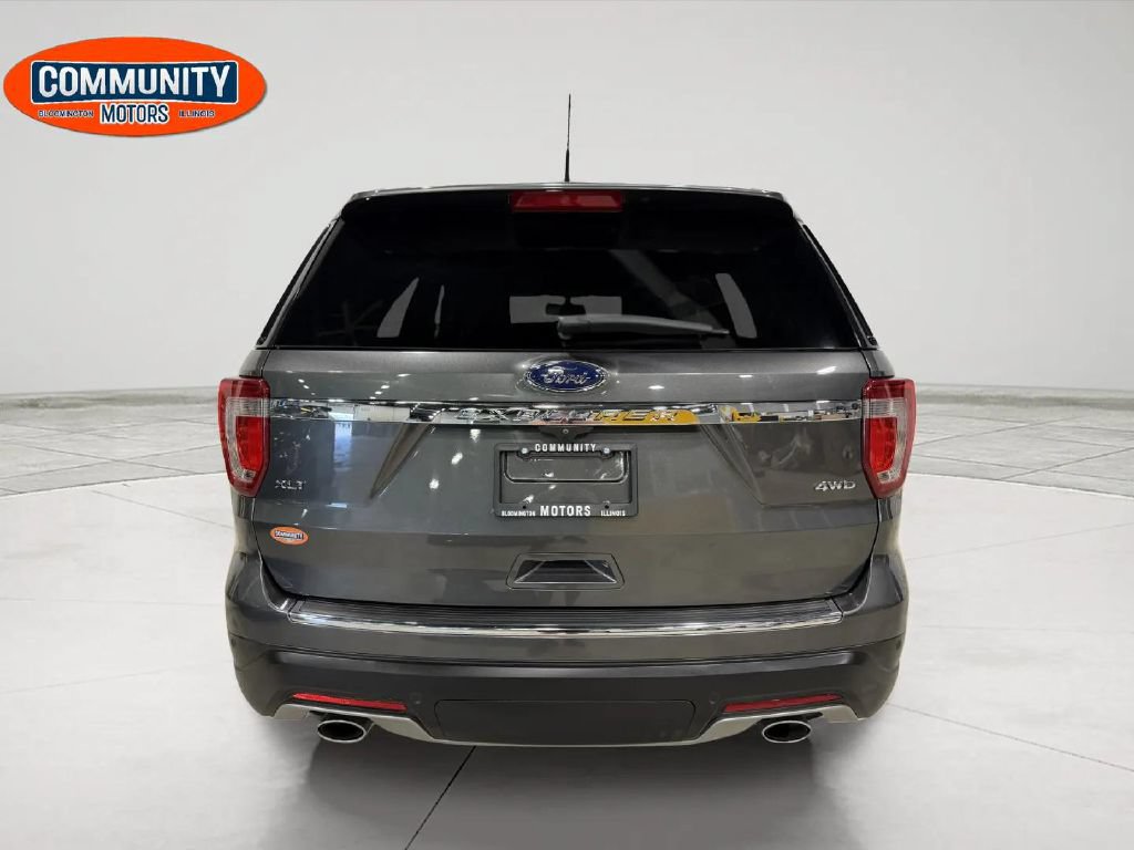 Used 2018 Ford Explorer XLT w/ Equipment Group 202A AWD/4WD image 6