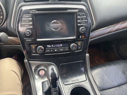 Used 2016 Nissan Maxima Platinum image 26