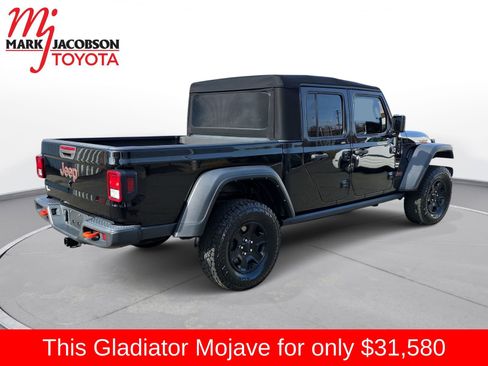 Used 2022 Jeep Gladiator Mojave w/ Cold Weather Group image 11