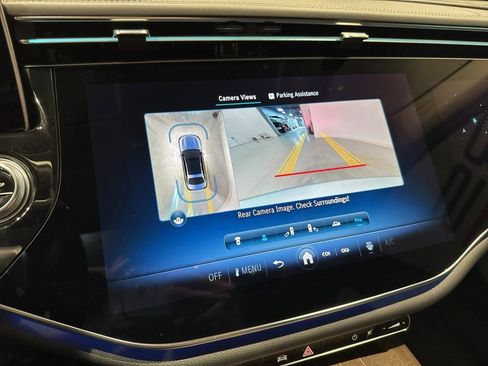 Used 2024 Mercedes-Benz E 350 4MATIC Sedan w/ Airmatic Package image 20