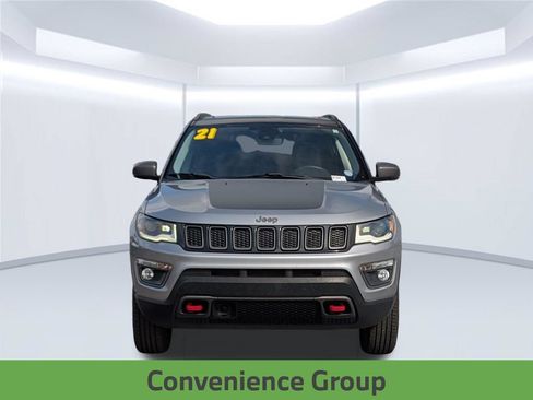 Used 2021 Jeep Compass Trailhawk w/ Sun and Sound Group AWD/4WD image 11
