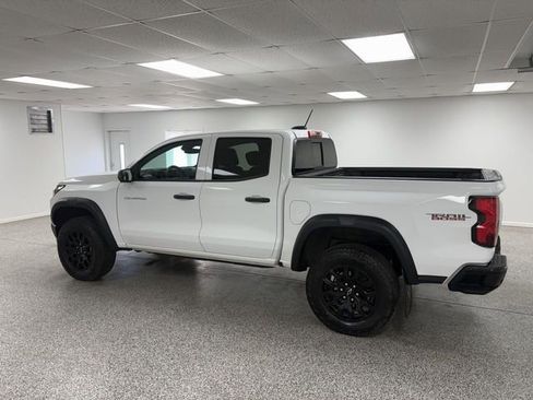 Used 2023 Chevrolet Colorado Trail Boss w/ Technology Package image 70