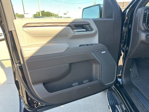 New 2026 GMC Sierra 1500 SLT w/ SLT Premium Plus Package image 24