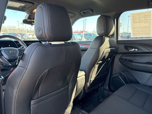 Used 2025 Chevrolet TrailBlazer RS image 25