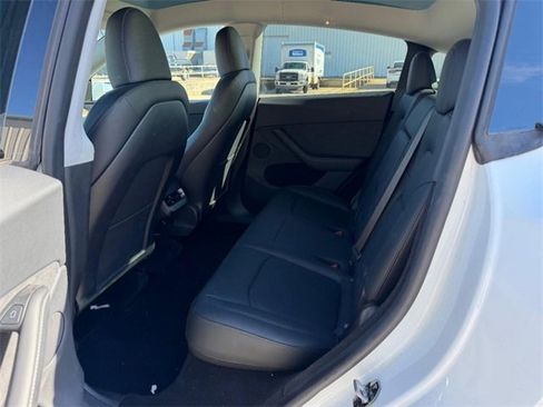 Used 2023 Tesla Model Y Long Range image 8