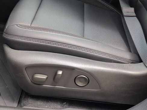 New 2025 Chevrolet Blazer EV LT AWD/4WD image 15