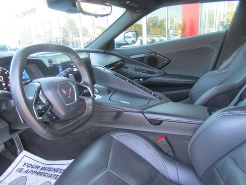 Used 2024 Chevrolet Corvette Stingray Preferred Conv w/ Stealth Interior Trim Package image 12