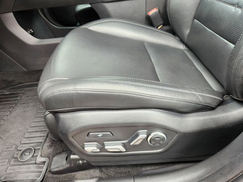 Used 2024 Hyundai Santa Fe Calligraphy AWD/4WD image 22