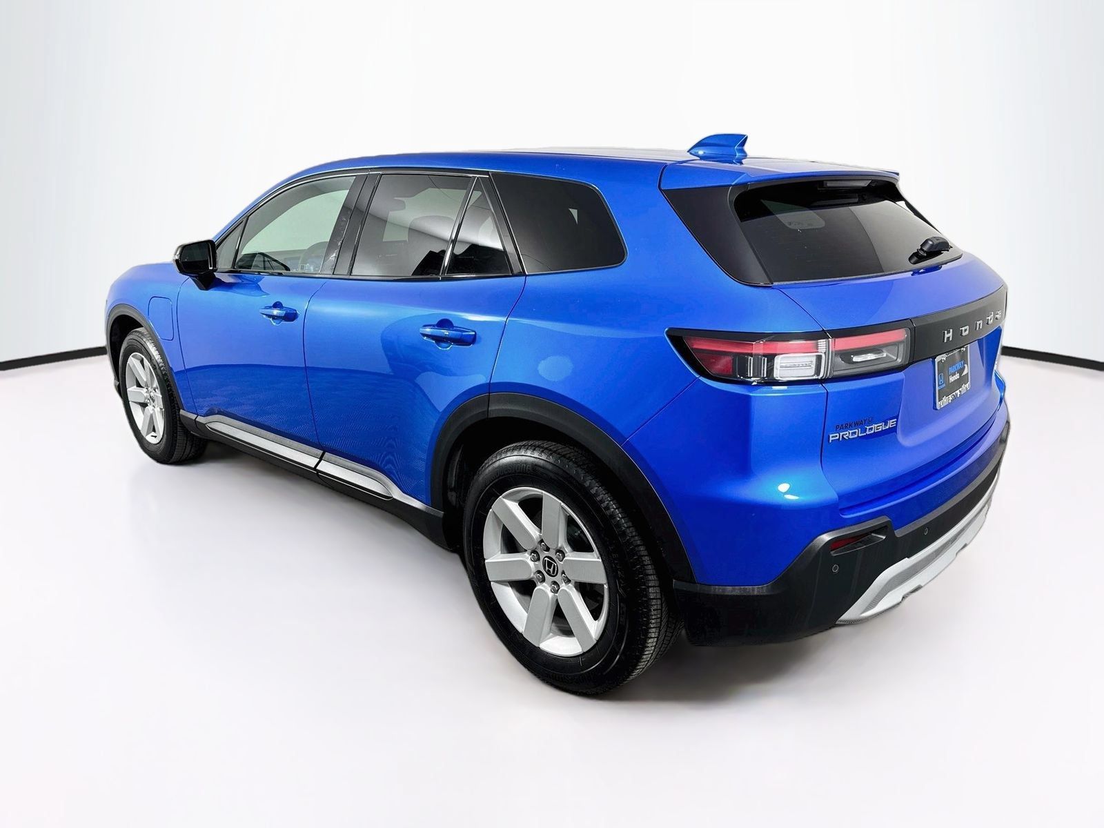Used 2024 Honda Prologue EX image 5