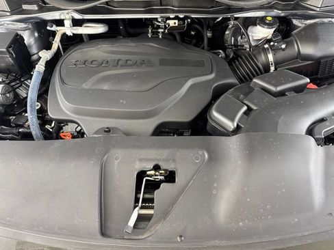 Certified 2025 Honda Odyssey EX-L image 19