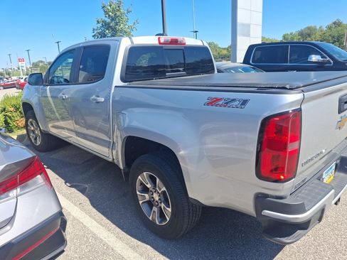 Used 2018 Chevrolet Colorado Z71 AWD/4WD image 3