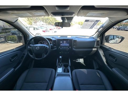 Used 2024 Nissan Frontier S w/ Technology Package RWD image 15