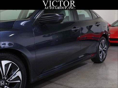 Used 2018 Honda Civic EX-T image 6